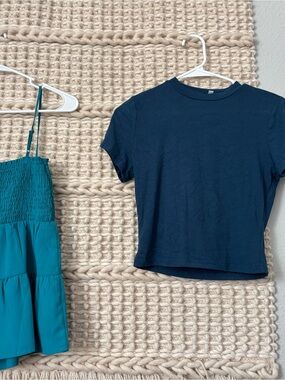Paper Crane Navy Short Sleeve Crop Tee